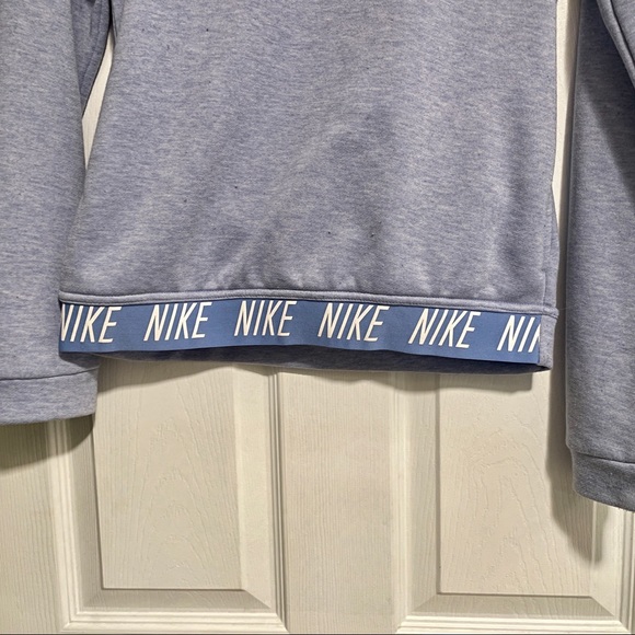Nike Sweater - Picture 5 of 5